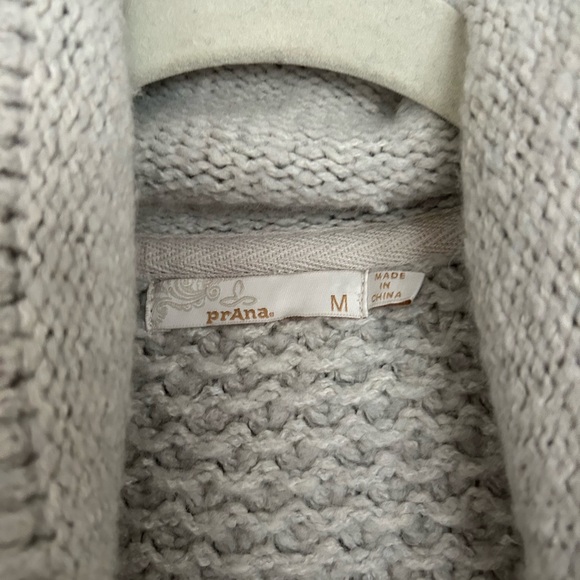 PrAna grey heavy cardigan - Picture 2 of 3